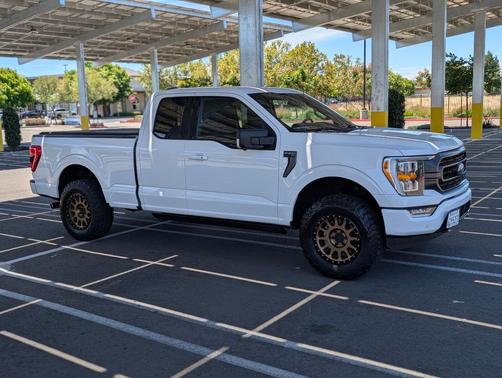 White 2021 Ford F-150 XLT