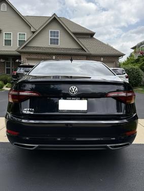 Black 2019 Volkswagen Jetta 1.4T R-Line