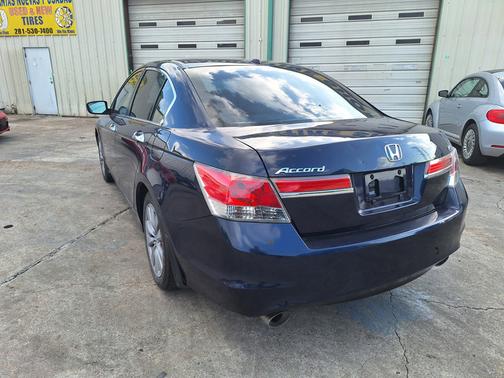 Blue 2011 Honda Accord EX-L