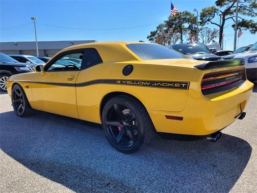 2012 Dodge Challenger SRT8 392
