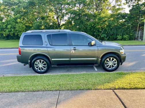 2008 INFINITI QX56 Base