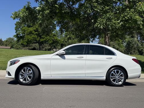 2017 Mercedes-Benz C-Class C 300 4MATIC Luxury