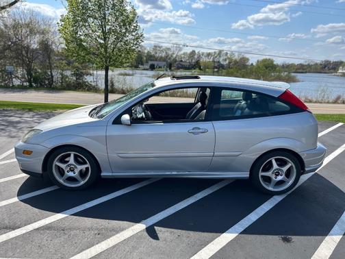 Silver 2002 Ford Focus SVT
