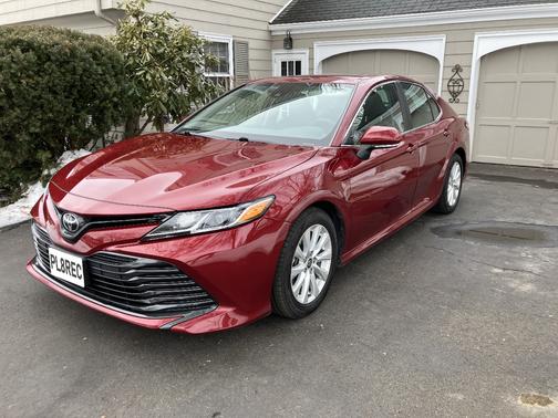 2020 Toyota Camry LE