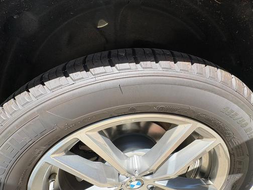Black 2020 BMW X4 xDrive30i