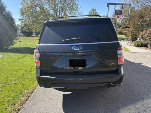 Black 2020 Ford Expedition Max Limited