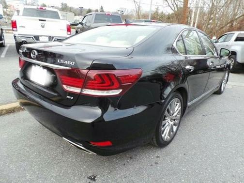 2016 Lexus LS 460 Base