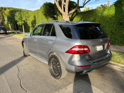 Gray 2012 Mercedes-Benz M-Class ML 350 4MATIC