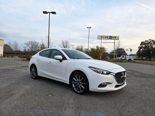 2018 Mazda Mazda3 Touring
