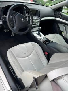 White 2013 INFINITI G37 Base