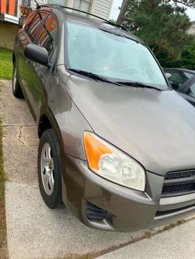 Beige 2009 Toyota RAV4 Base