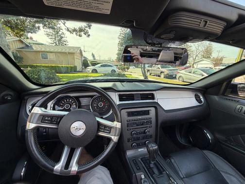 2014 Ford Mustang V6 Premium