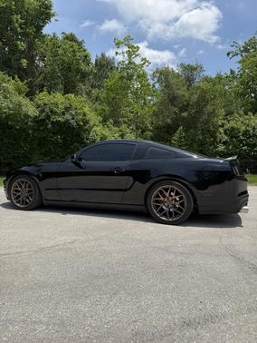 2011 Ford Mustang GT Premium