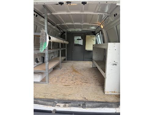 2007 Ford E250 Base