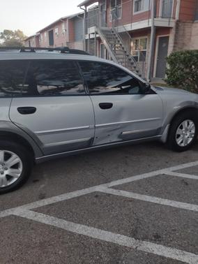 Silver 2005 Subaru Outback 2.5 i