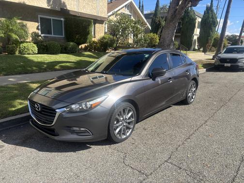 Gray 2018 Mazda Mazda3 Touring