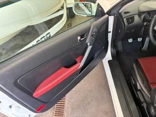 White 2010 Hyundai Genesis Coupe 2.0T Track