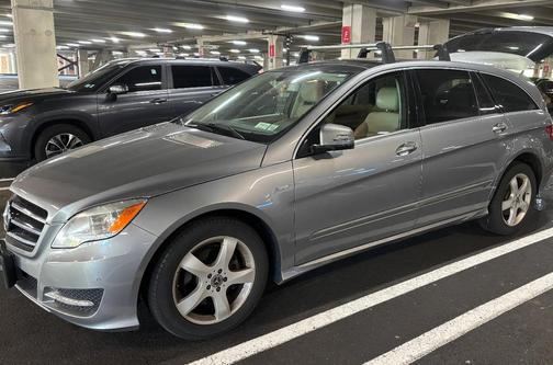 Gray 2012 Mercedes-Benz R-Class R 350