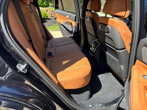 Black 2026 BMW X5 xDrive40i
