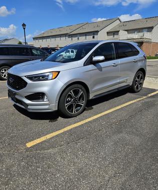 2019 Ford Edge ST