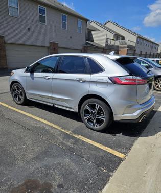 2019 Ford Edge ST
