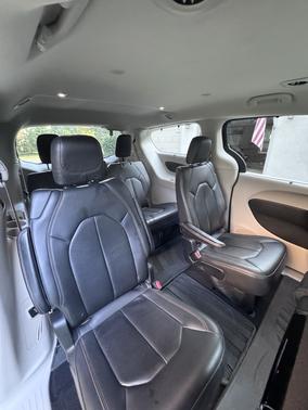 Black 2017 Chrysler Pacifica Touring-L Plus