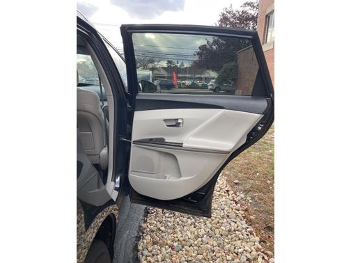 2014 Toyota Venza LE