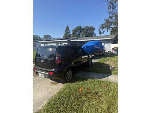 2010 Kia Soul +