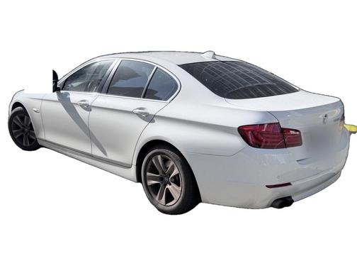 White 2013 BMW 528 i