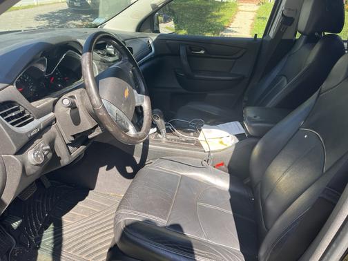 Black 2016 Chevrolet Traverse 2LT