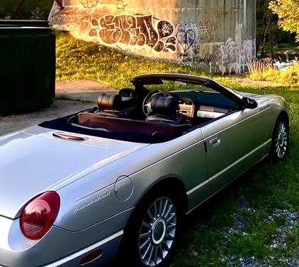 2004 Ford Thunderbird Premium