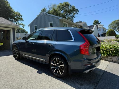 2018 Volvo XC90 Hybrid T8 Inscription