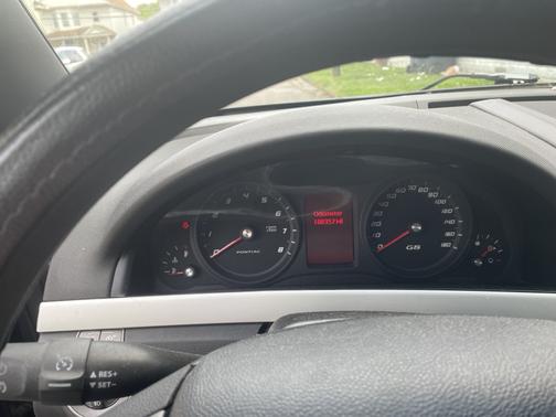 2009 Pontiac G8 Base