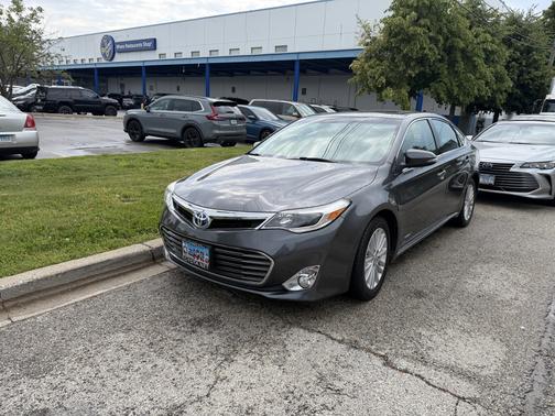 Gray 2013 Toyota Avalon Hybrid XLE Premium