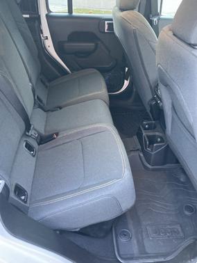 2025 Jeep Gladiator Willys