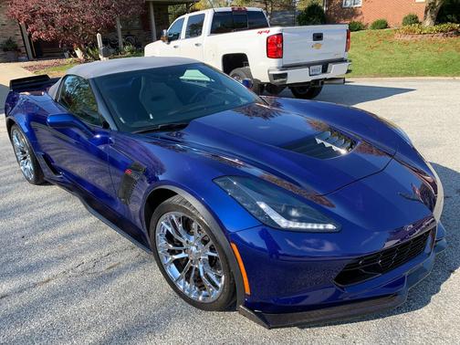 Blue 2018 Chevrolet Corvette Z06