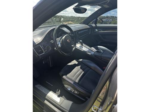 2013 Porsche Panamera GTS