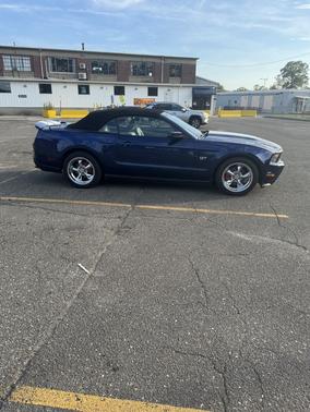 Blue 2010 Ford Mustang GT Premium