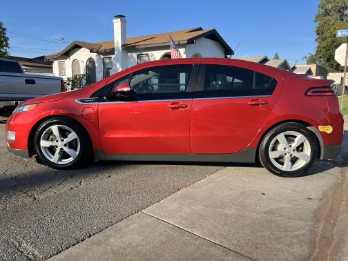 2014 Chevrolet Volt Base