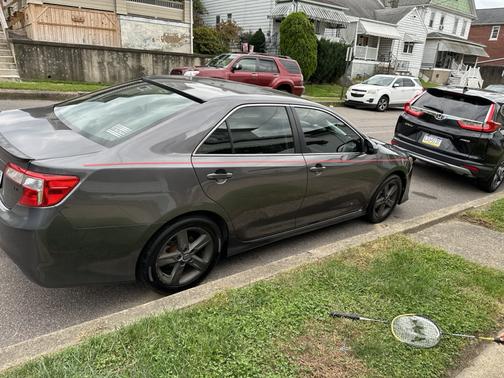 2014 Toyota Camry SE