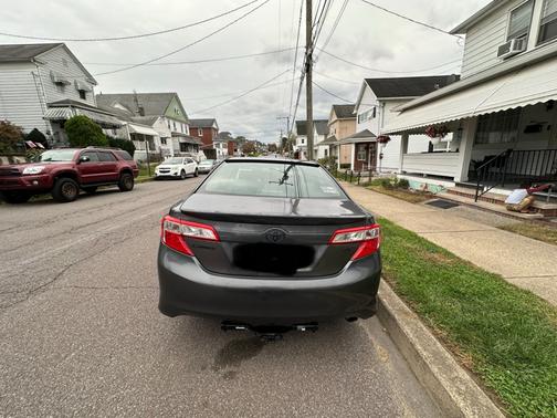 2014 Toyota Camry SE