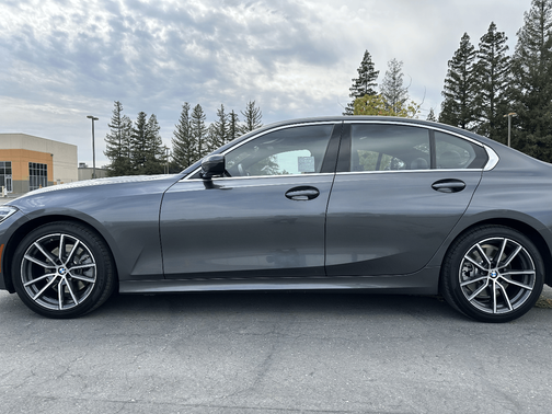 Gray 2019 BMW 330 i