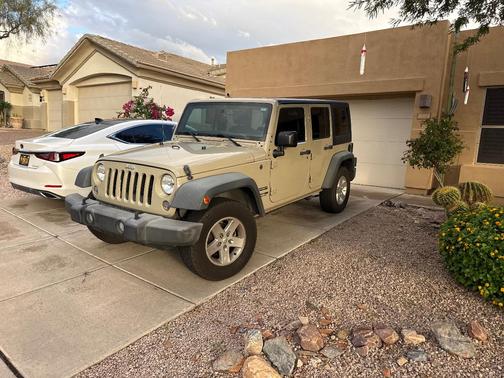Beige 2018 Jeep Wrangler JK Unlimited Sport
