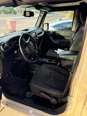 Beige 2018 Jeep Wrangler JK Unlimited Sport
