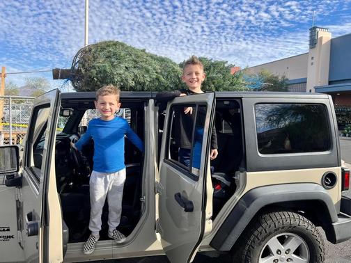 Beige 2018 Jeep Wrangler JK Unlimited Sport