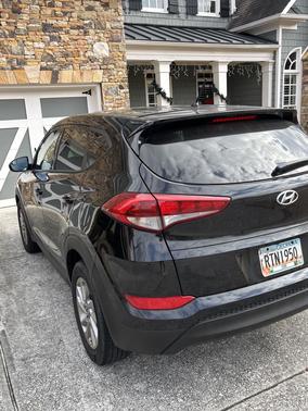 2018 Hyundai TUCSON SE