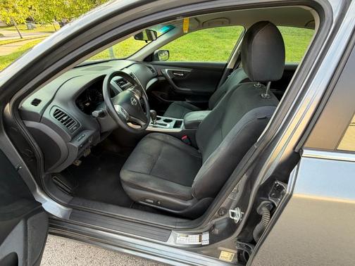 Gray 2015 Nissan Altima 2.5 S