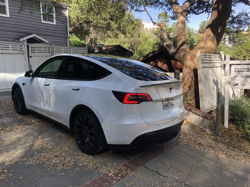 2022 Tesla Model Y Performance