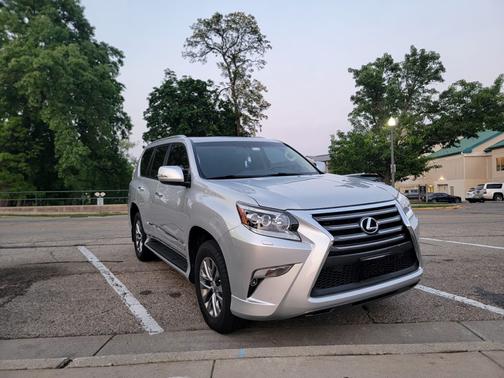2016 Lexus GX 460 Luxury