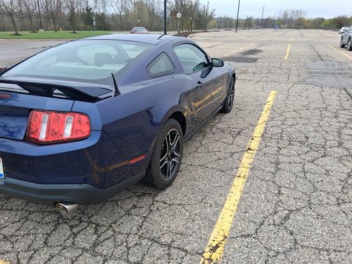 Blue 2012 Ford Mustang V6